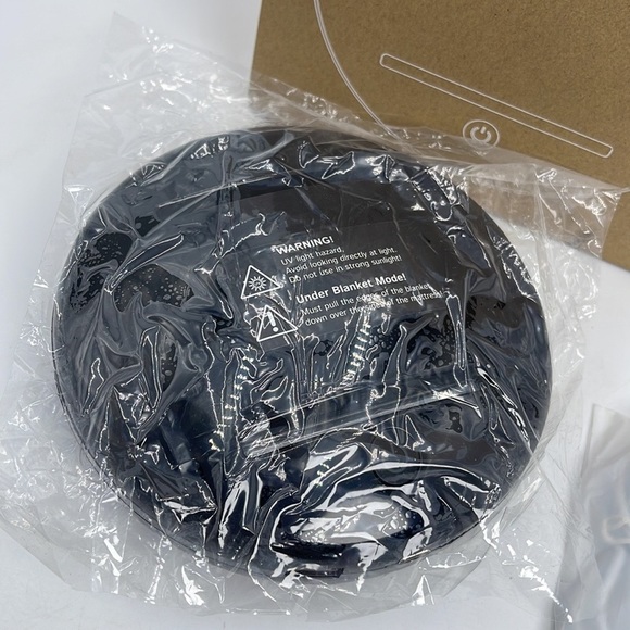 CleanseBot World’s First Bacteria Killing Robot Kickstarter Black Edition - Picture 4 of 6